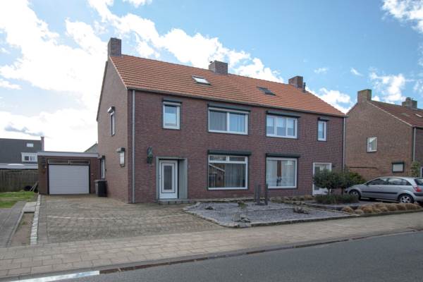 Woning Burgemeester Mertensstraat 23 ROGGEL