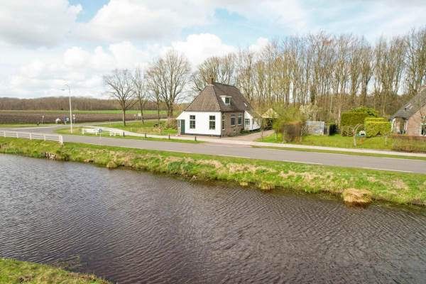 Woning Hoofdweg 50 VEENHUIZEN
