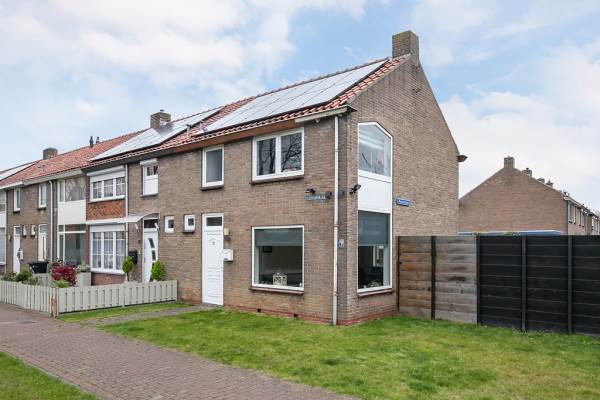 Woning Esdoornlaan 21 Terneuzen