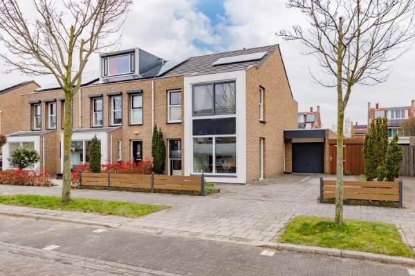 Woning Toon Hermanslaan 19 Beverwijk