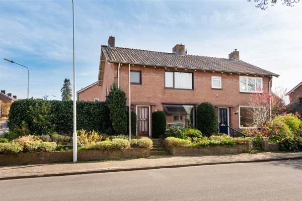 Woning Meidoornplantsoen 28 Wageningen