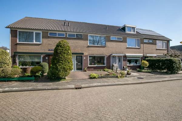 Woning Burgemeester Verstegenstraat 39 Westzaan
