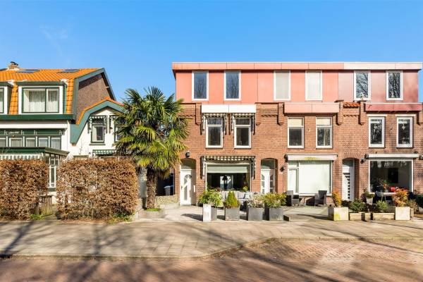 Woning Grote Hout- of Koningsweg 40 Velsen-Noord
