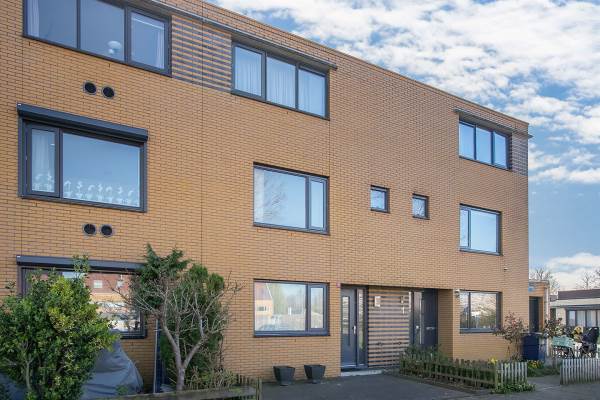Woning Polkastraat 2 Almere
