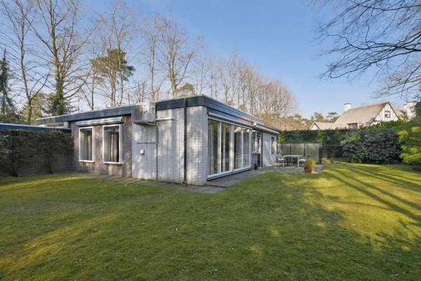 Woning Eikenlaan 1 Ossendrecht