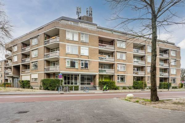 Woning Adriaan van Bergenstraat 82 Breda