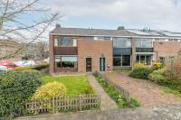 Woning Ds Th Rijckewaerdstraat 1 Brielle