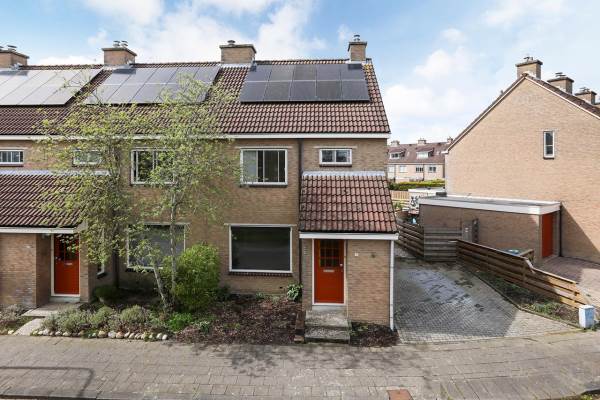 Woning Carolinenburg 31 Leeuwarden