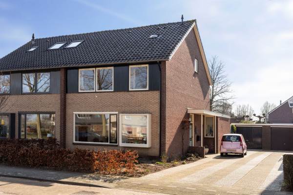 Woning De Helster 68 Elst (GE)