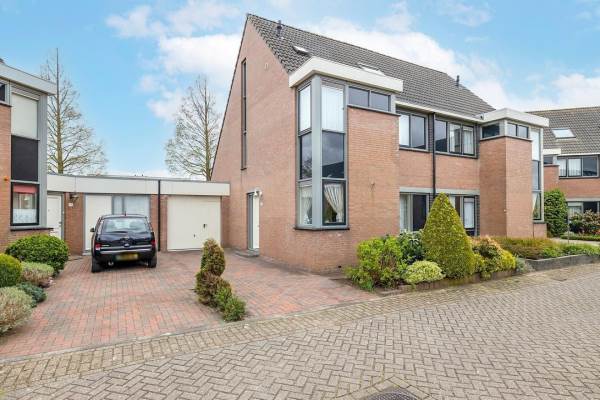 Woning Van der Does de Willeboisstraat 23 Wateringen