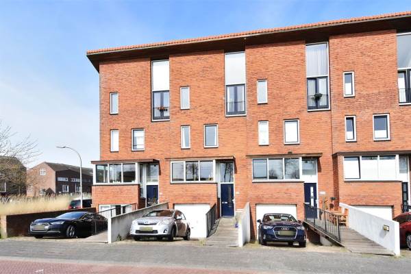 Woning Rijswijkse Landingslaan 153 Den Haag