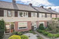 Woning Ursula van Raesfeltlaan 56 De Steeg