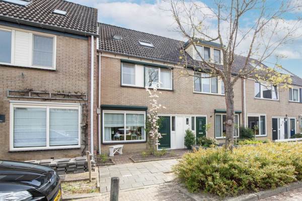 Woning Esdoornstraat 39 's-Gravenpolder