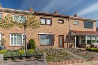 Woning Burgemeester van Suchtelenlaan 12 URK