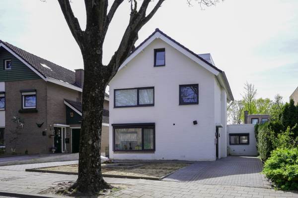 Woning Stikkerstraat 12 GELEEN