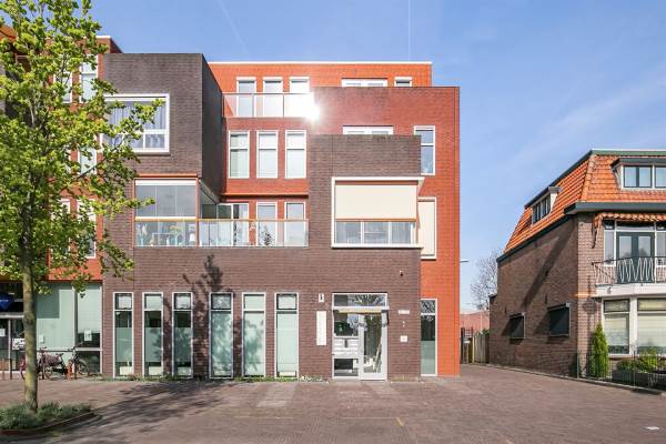 Woning Burgemeester de Bruïnelaan 49 Zwijndrecht
