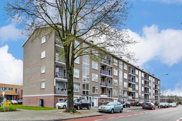 Woning Carel van Manderstraat 80 Heemskerk