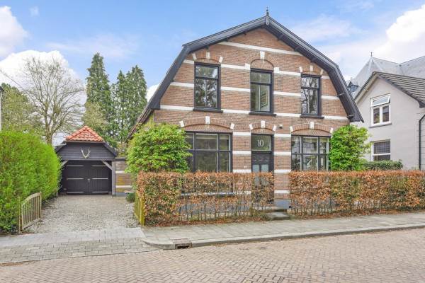 Woning Piet Joubertstraat 10 Apeldoorn