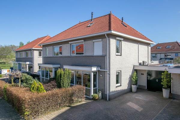 Woning Luzernevlinder 117 Meppel