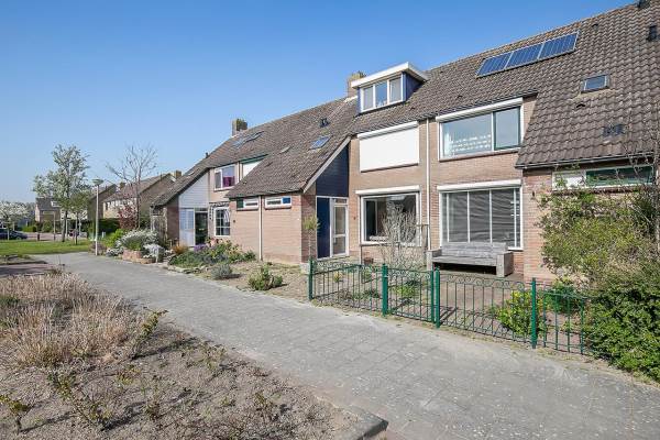 Woning Bloemhofplein 16 ZUIDLAND