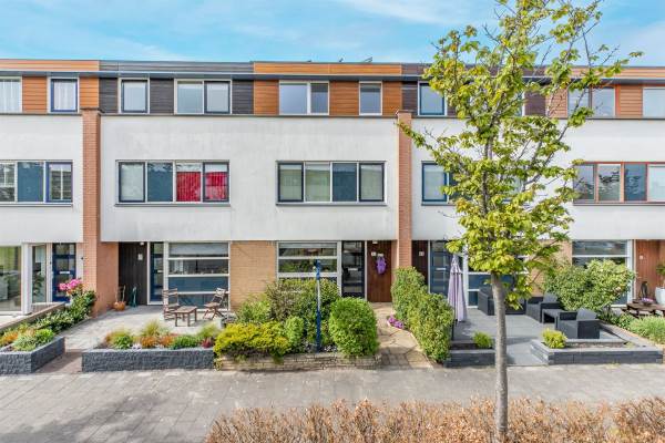 Woning Plevierstraat 46 Maassluis