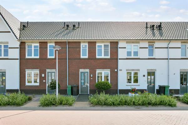 Woning Valbrug 32 Drunen