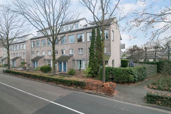 Woning Deken van Roestellaan 34 Rosmalen