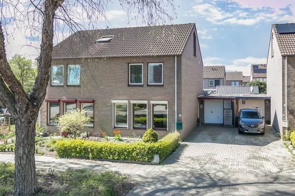Woning Boterbloem 23 Klazienaveen