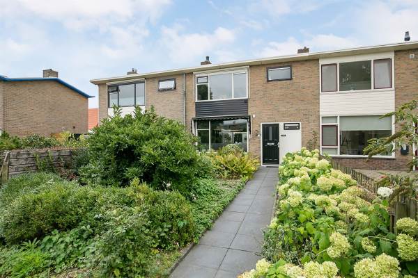 Woning Worp Tjaardastraat 55 Sneek