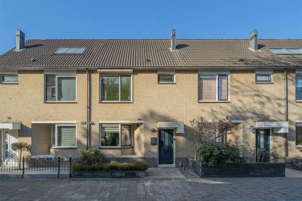 Woning Stationsweg 44 Hoofddorp