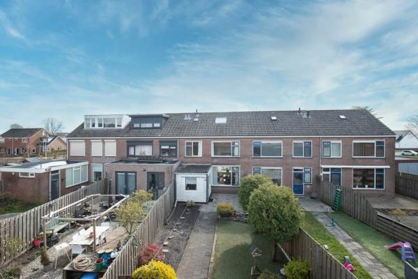 Woning Stuivenbergstraat 100 Genemuiden