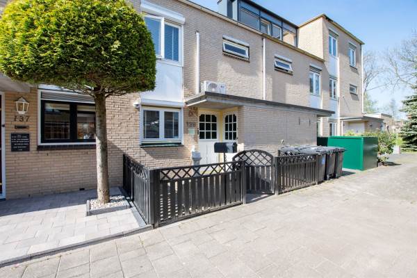 Woning Tielerwaard 139 Rotterdam