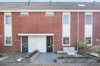 Woning Steur 346 Hendrik-Ido-Ambacht