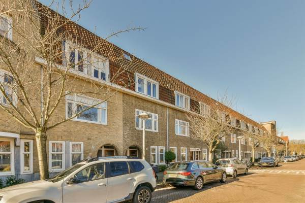 Woning Mariotteplein 24boven Amsterdam