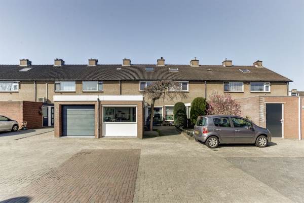 Woning Plevierstraat 42 Oosterhout (NB)