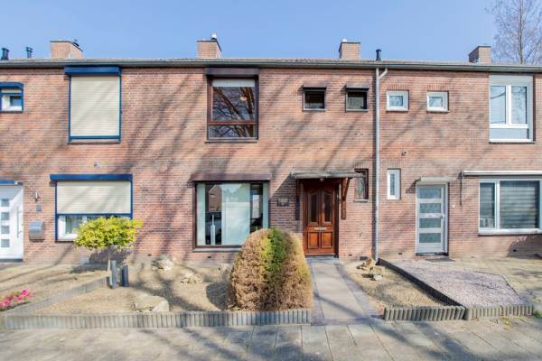 Woning Schout Franssenplein 4 Hoensbroek