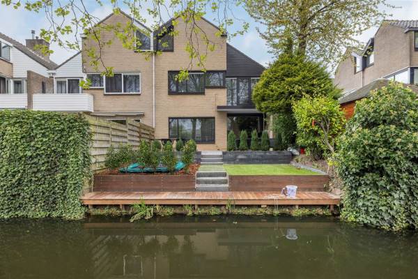 Woning Molenhoef 59 Hendrik-Ido-Ambacht
