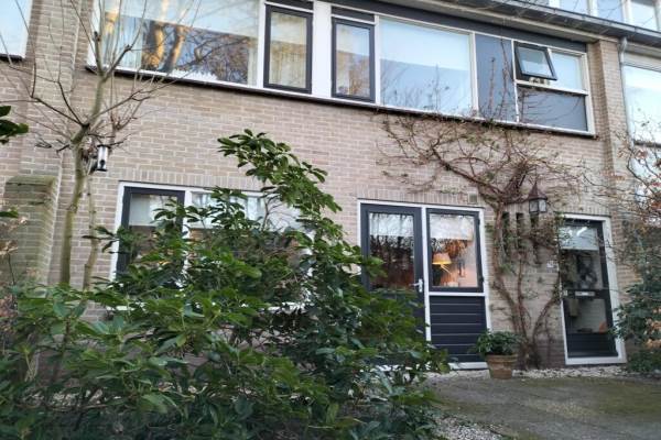 Woning Luiveland 16 Bergen (NH)
