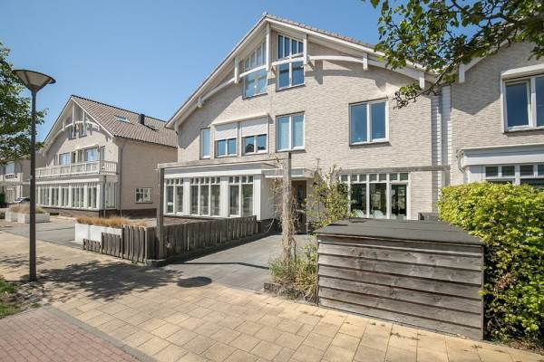 Woning Leen van der Houwenstraat 25 Hoek van Holland