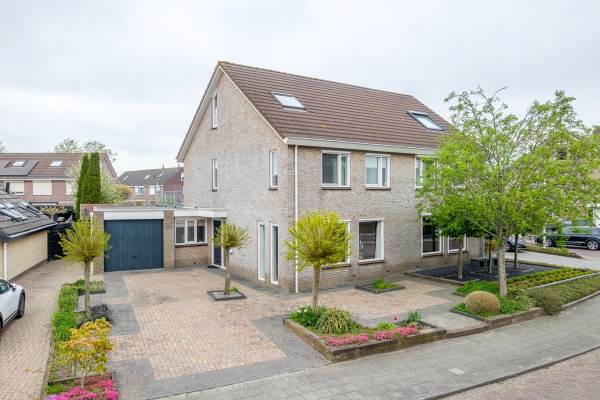 Woning Ratelaar 4 Genemuiden