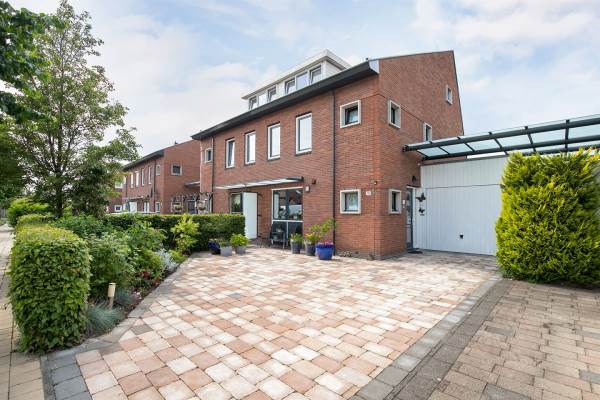 Woning Banjaard 18 Hoofddorp