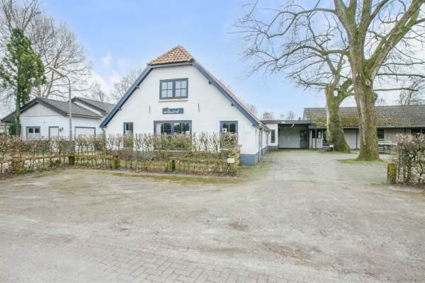 Woning Krachtighuizerweg 29 en 29- 1 Putten