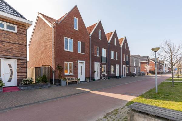 Woning Marie Curielaan 61 Almere