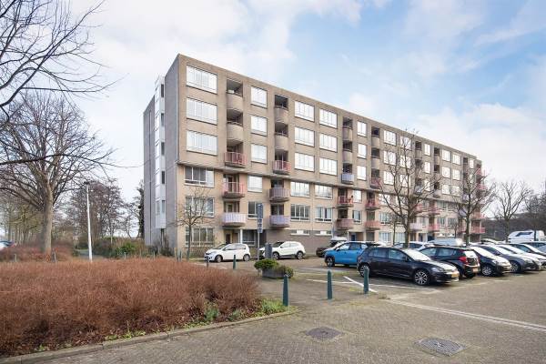 Woning Margarethaland 517 Den Haag