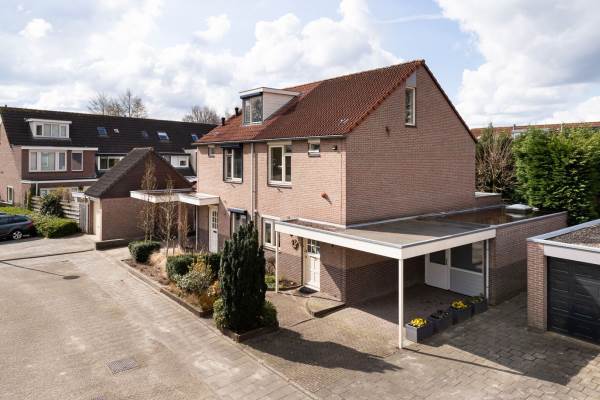 Woning Hoefsmidlaan 3 Voorthuizen