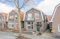 Woning Comm d Vos v Steenwijklaan 38 Meppel