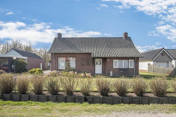 Woning Leekbusweg 1 Beek en Donk