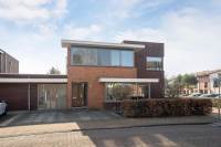 Woning Bramengaarde 29 Hendrik-Ido-Ambacht