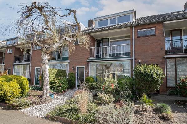 Woning Vlasserssingel 24 Hendrik-Ido-Ambacht