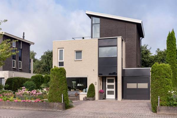 Woning Hollandse Hout 392 Lelystad
